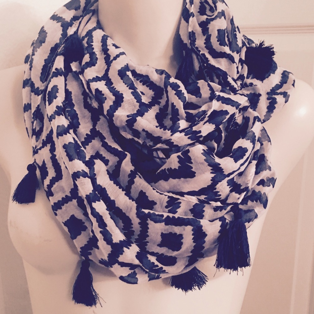 Aztec Blue Tassel scarf