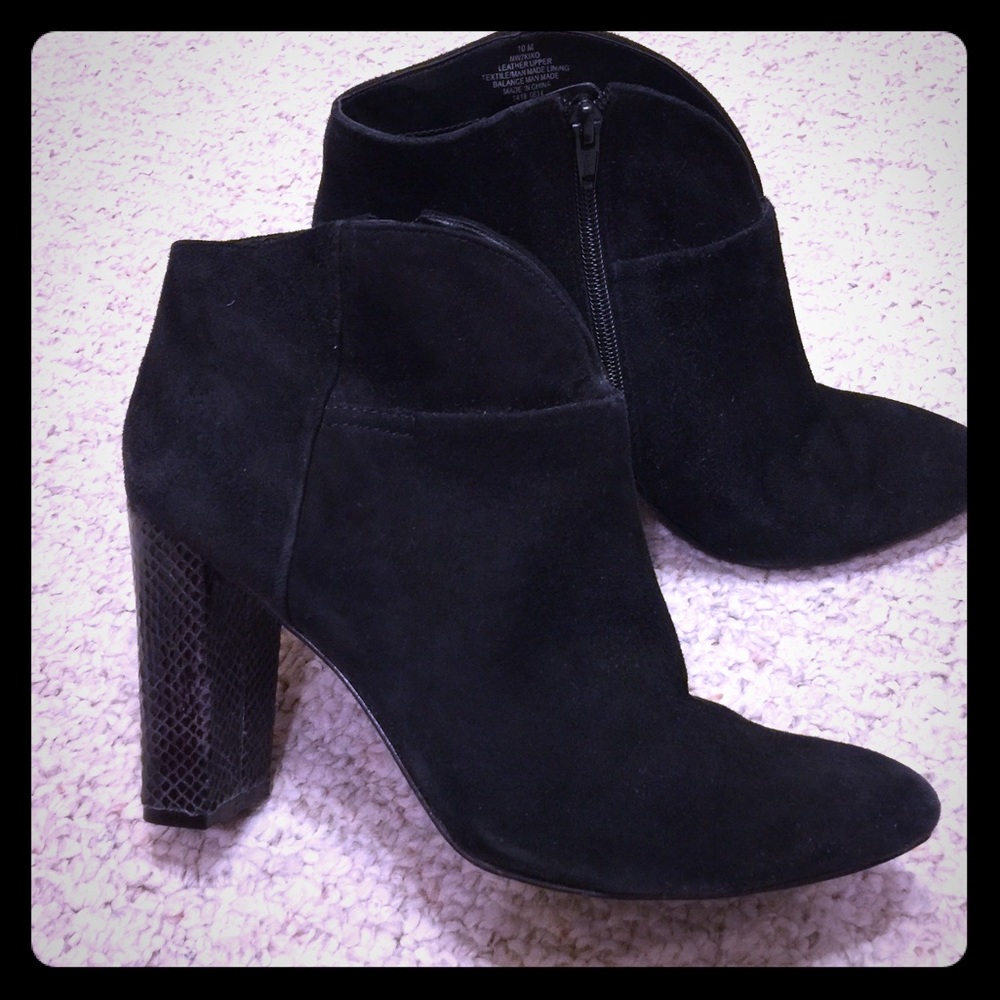 Women's Nine West black bootie