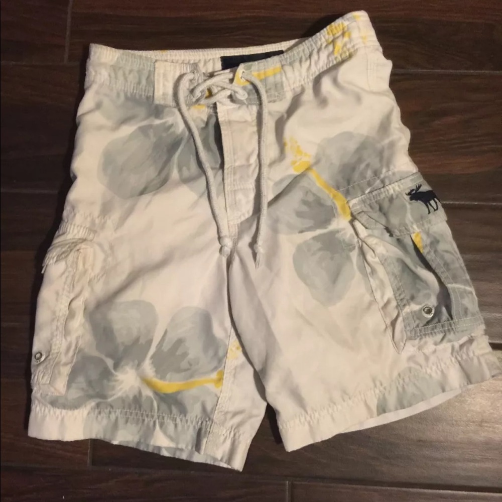 Boys size small S Abercrombie swimsuit