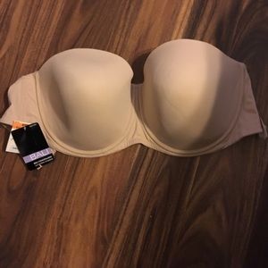 Strapless bra never worn