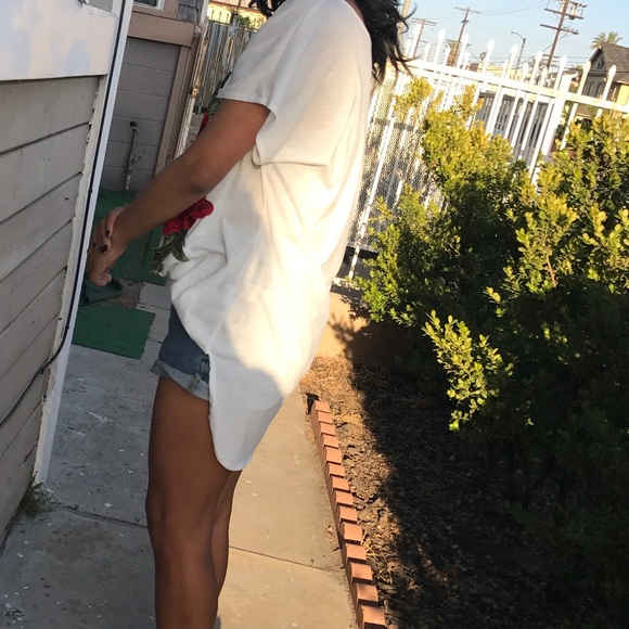 Rose Embroidered Top - Picture 3 of 5