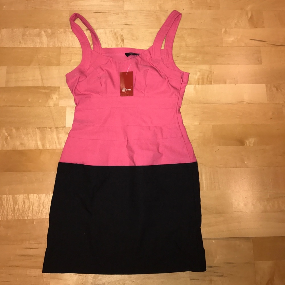 NWT Guess dress short salmon black small stretchy