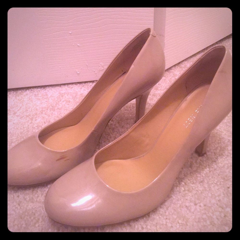 Nine West Round Toe Pumps
