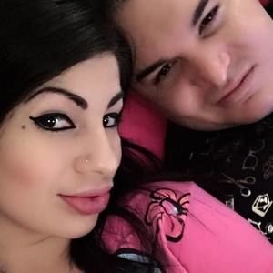 Meet your Posher, Yani alejandro