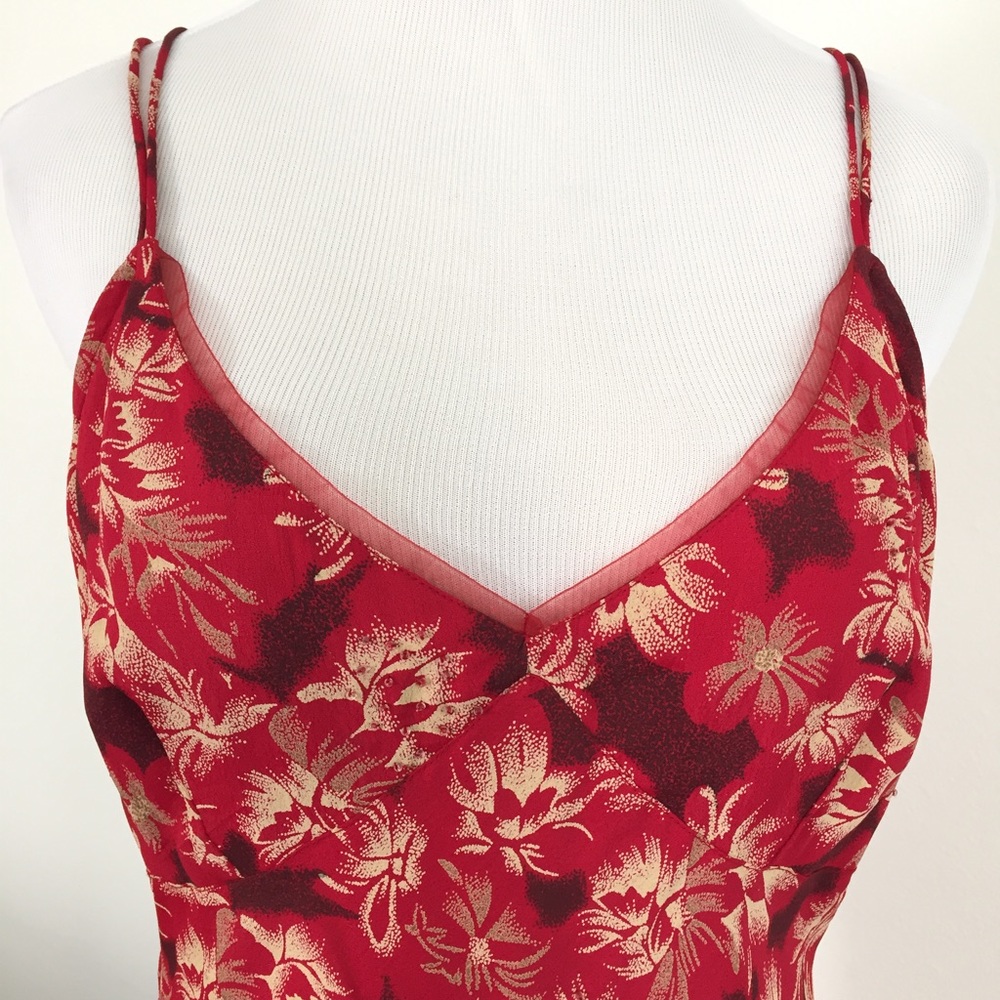 FREE DRESS with Purchase of Red Floral Midi - Picture 3 of 8