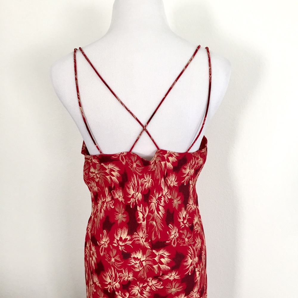 FREE DRESS with Purchase of Red Floral Midi - Picture 4 of 8