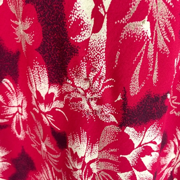 FREE DRESS with Purchase of Red Floral Midi - Picture 7 of 8