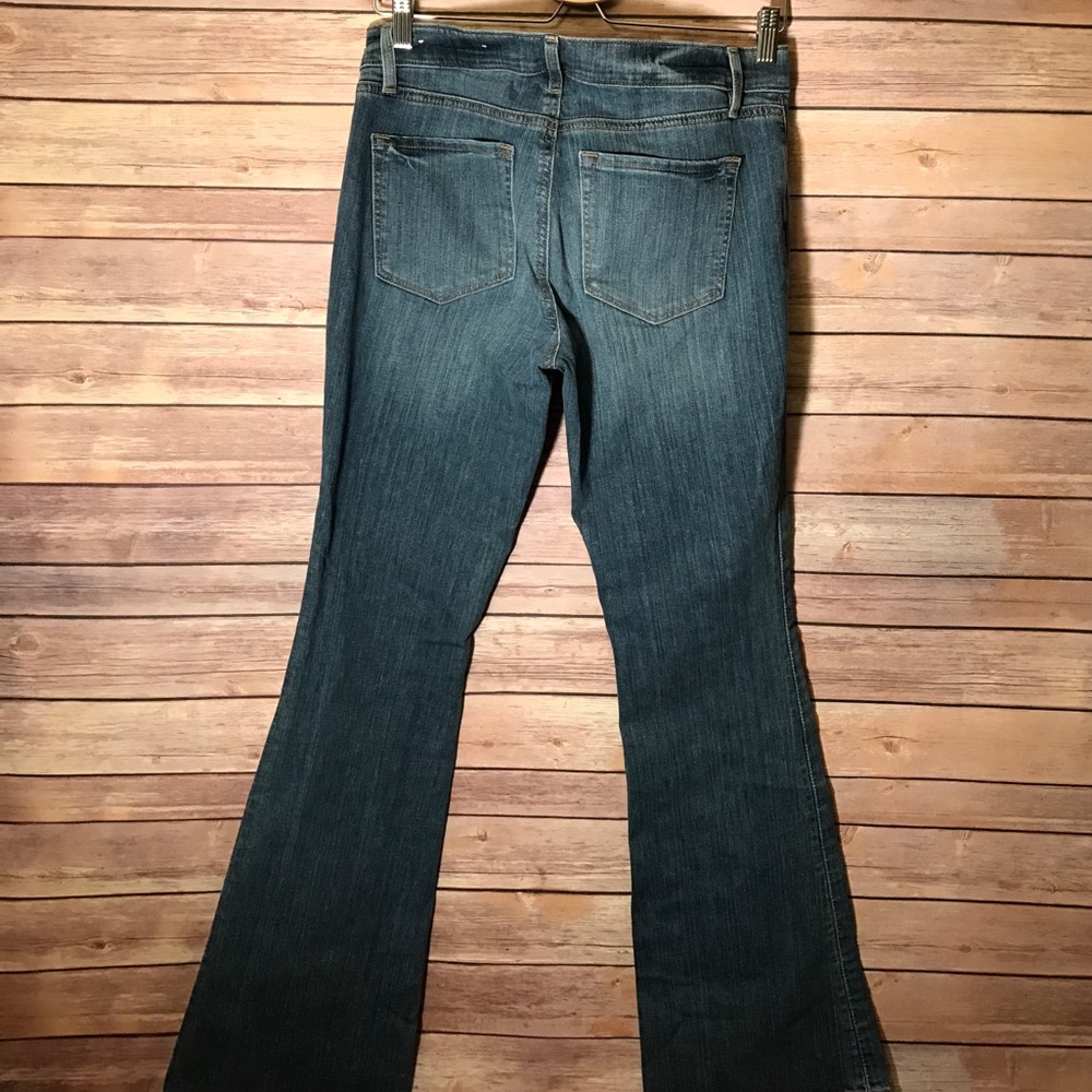 Ann Taylor Loft• flare jeans size:28