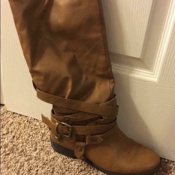 Tall Boots - Picture 1 of 1