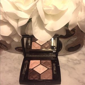 Dior eyeshadow quad.