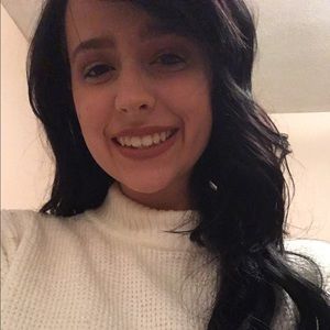 Meet your Posher, Brianna