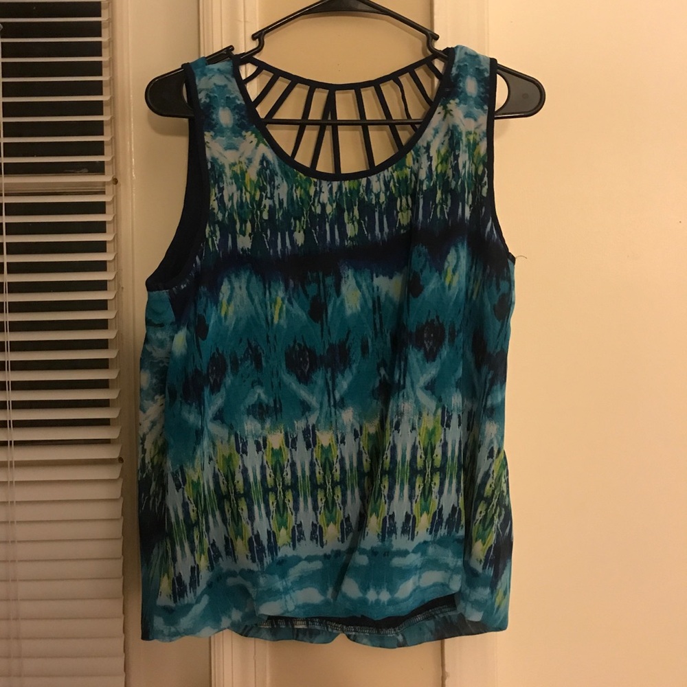 Strapped back tank top new without tags!