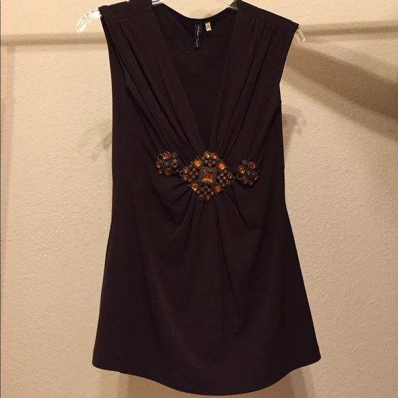 GORGEOUS EVENING TOP! NEVER WORN👚 - Picture 1 of 2