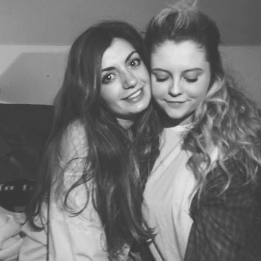 Meet your Posher, Carly