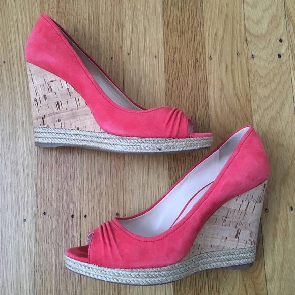 ❤️ Prada ❤️ Suede Peep Toe Wedge Sandal - Picture 2 of 6