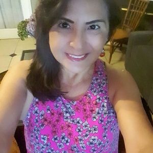 Meet your Posher, Lidia