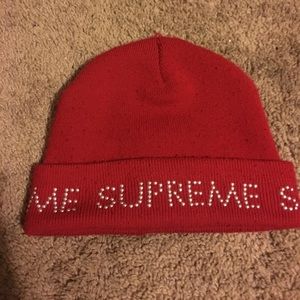 Supreme hat