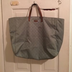 XL Gucci bag