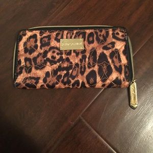 Betsy Johnson wallet