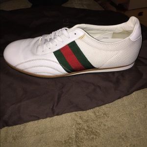 Gucci Men Sneakers