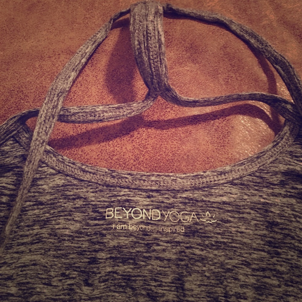 Beyond Yoga Grey Razorback Cami - Picture 2 of 3