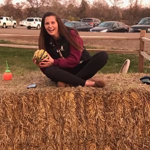 Meet your Posher, Madison