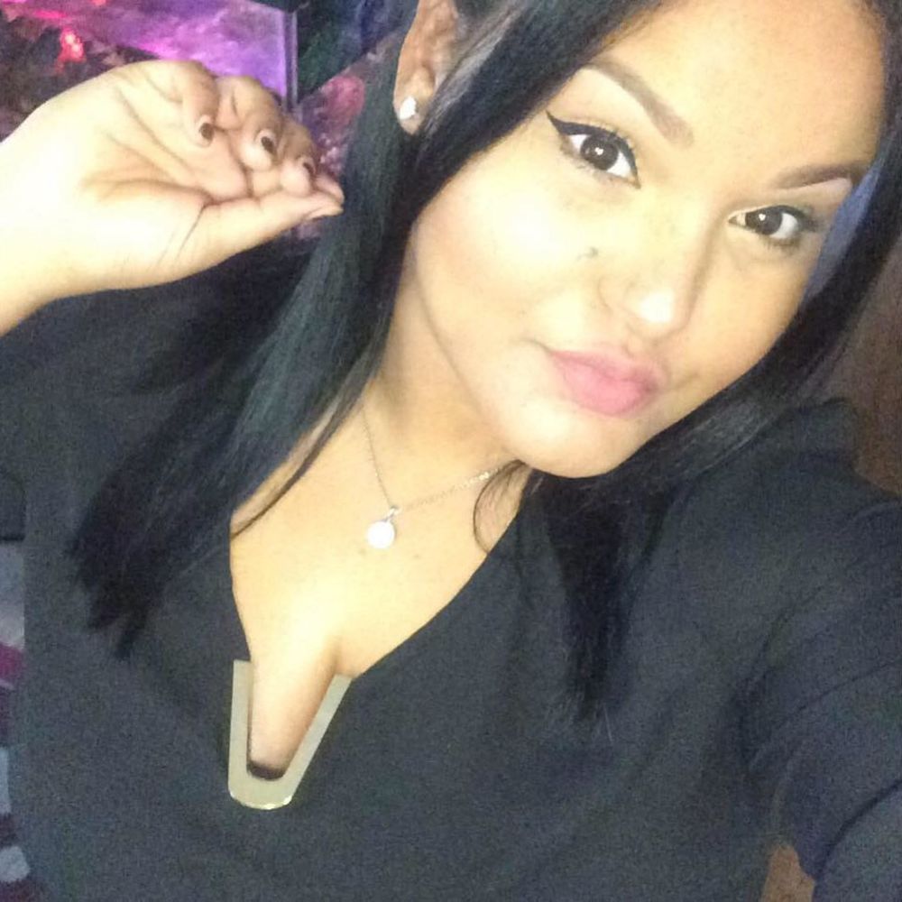 Meet your Posher, Isabela