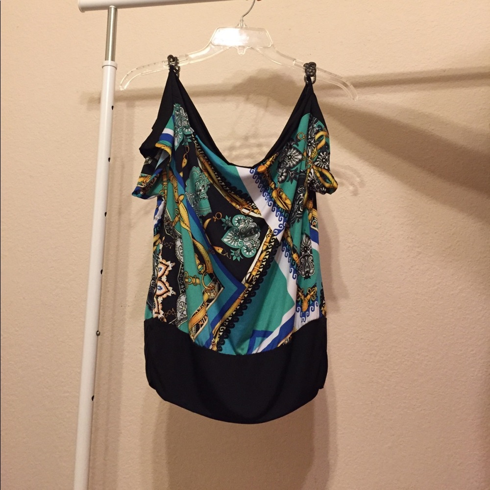 GORGEOUS OFF THE SHOULDER TOP!! NEVER WORN!!!