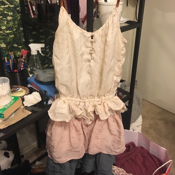 Vintage Ruffle Dress - Picture 2 of 4