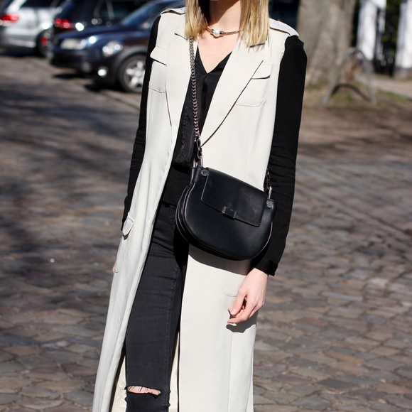 Lavish Alice Jackets & Coats - Super Long Vest / Maxi Sleeveless Duster Lavish Alice Jackets & Coats - Super Long Vest / Maxi Sleeveless Duster