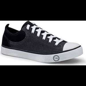 UGG Evera Canvas Sneakers
