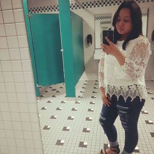 Meet your Posher, Noelia