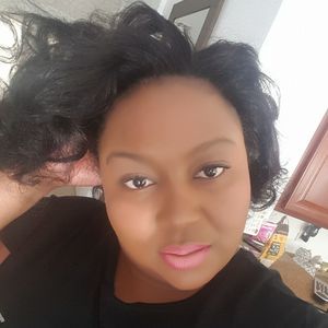 Meet your Posher, Aarika