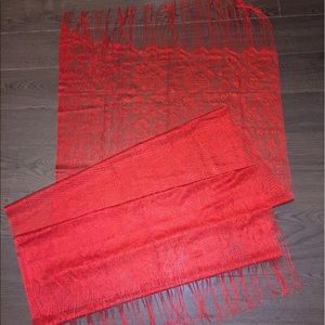 Spanish Red Mantilla