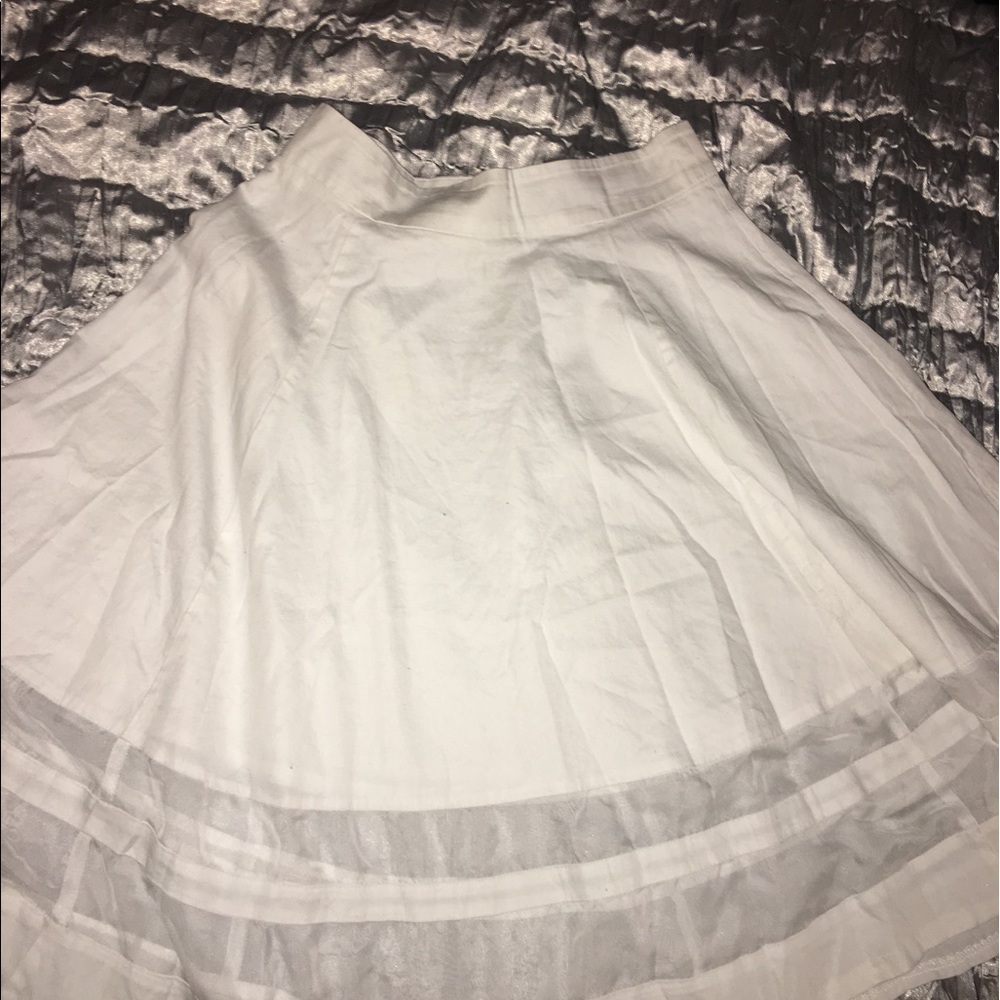 White midi skirt