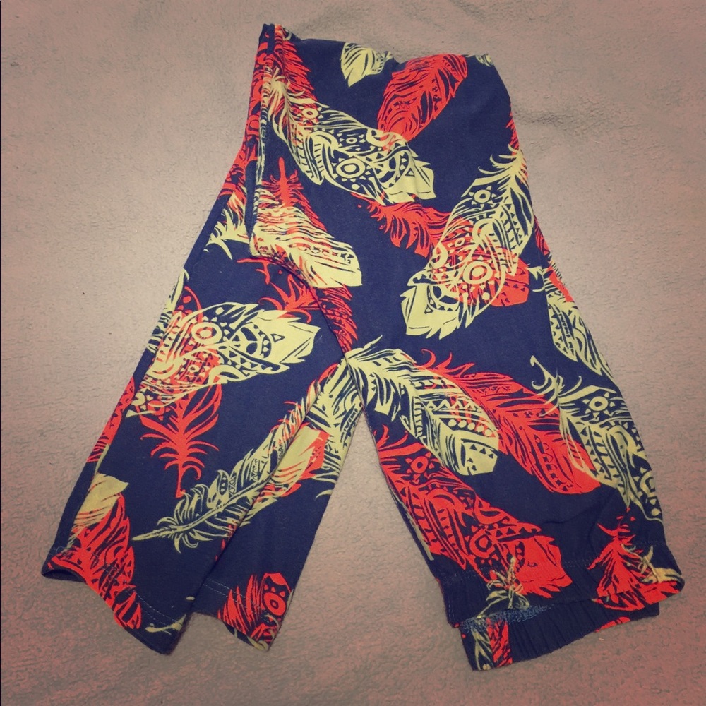 Lularoe feather leggings