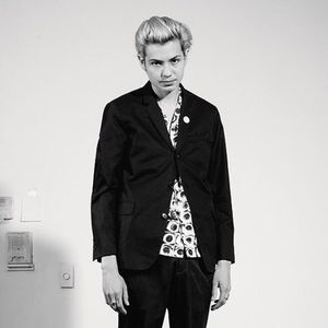 Meet your Posher, Eli