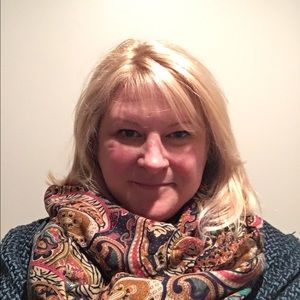 Meet your Posher, Emilie