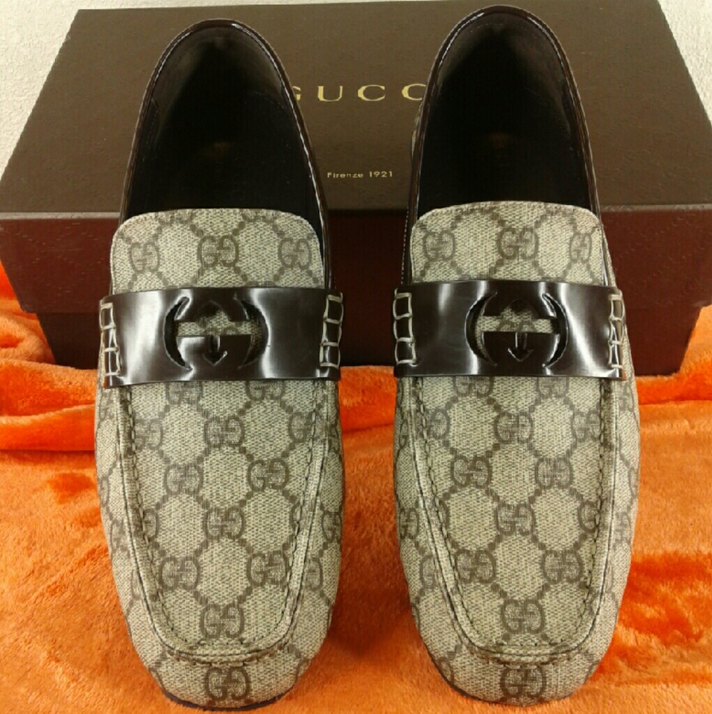 Authentic Men's Gucci Loafers 7.5 (Women's 9.5/10)