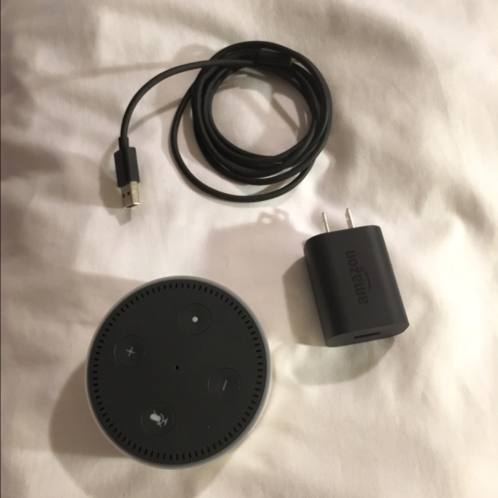 WHITE AMAZON ECHO DOT SECOND GENERATION