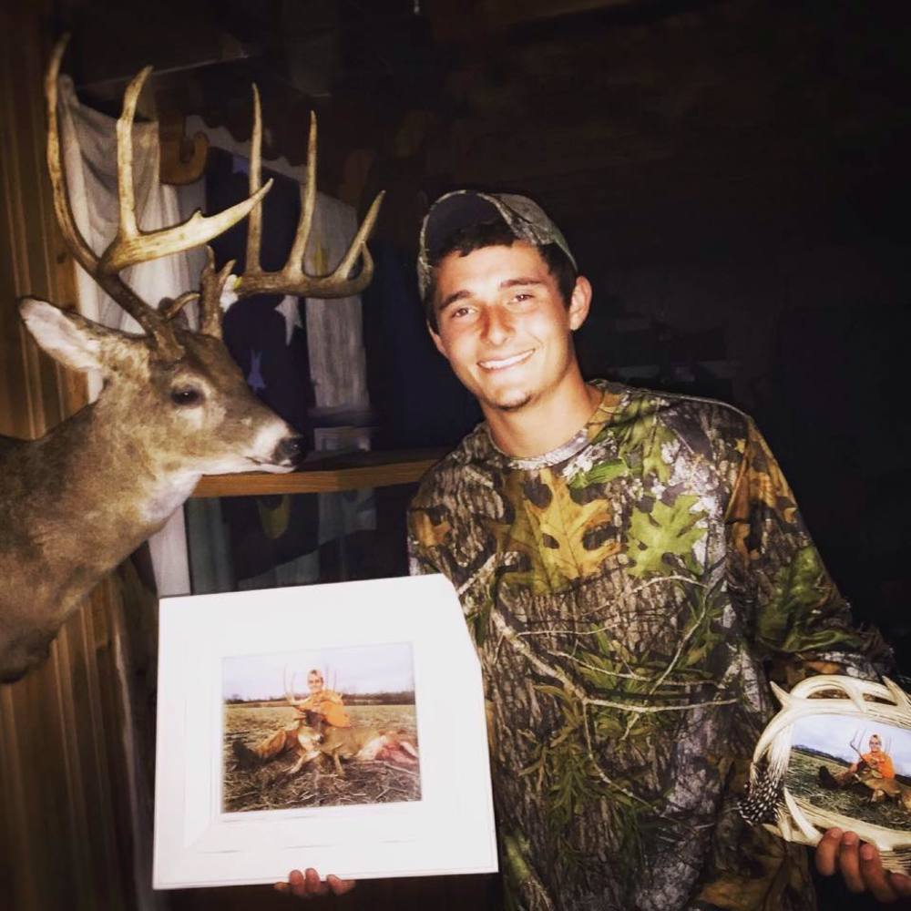 Meet your Posher, Hunter