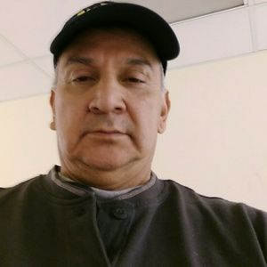 Meet your Posher, Luis