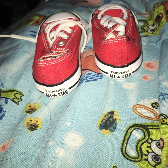 Converse - Picture 3 of 3