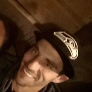 Meet your Posher, Casey