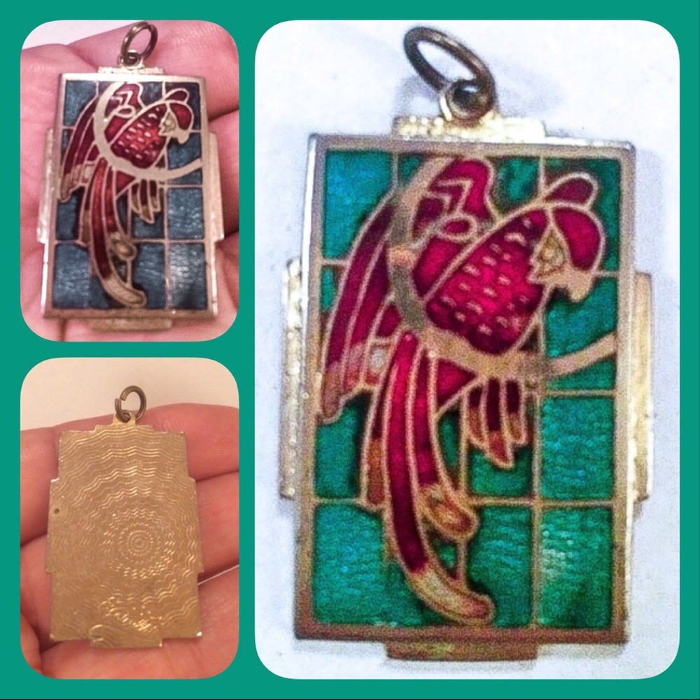 Beautiful vintage necklace charm