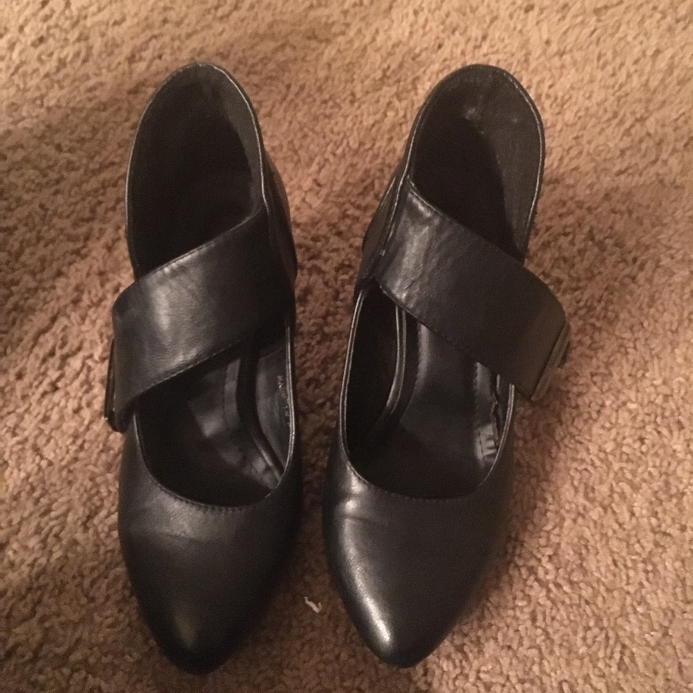 Women shoes