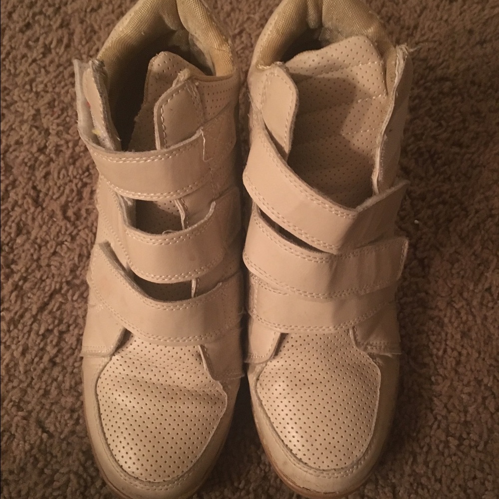 Women shoes
