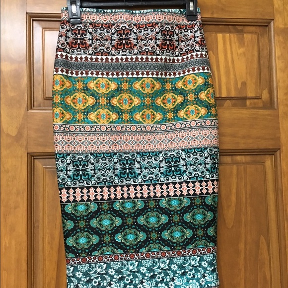 NWT Darling Pencil Skirt from By & By - Picture 2 of 7