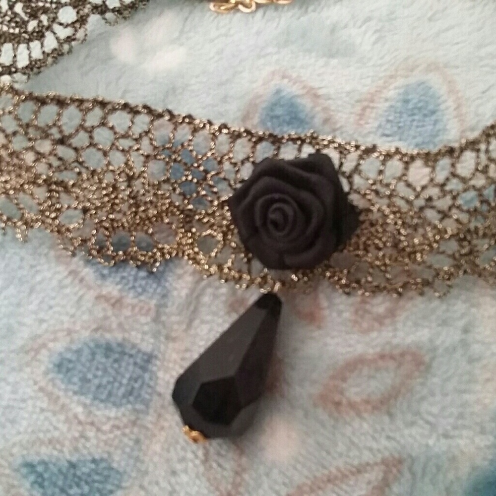 Delicate Gold Lace Black Rose Choker
