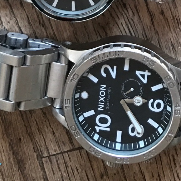 Nixon 5130 watch